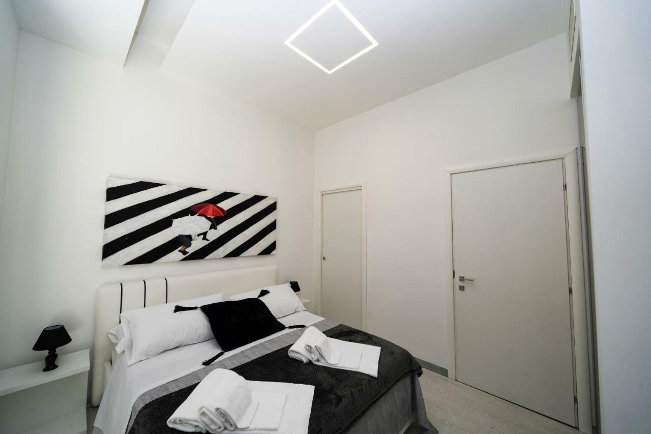 White Rooms Reggio Calabria Exterior photo